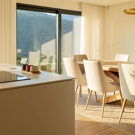 Feriehus Geres Paradise - Serenity *