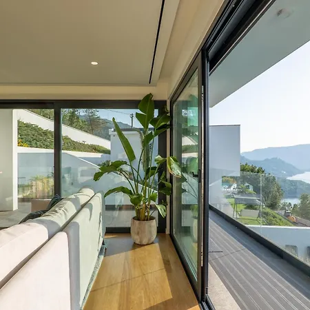 בית נופש Geres Paradise - Serenity Louredo (Braga)
