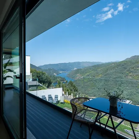 Geres Paradise - Serenity בית נופש Louredo (Braga)